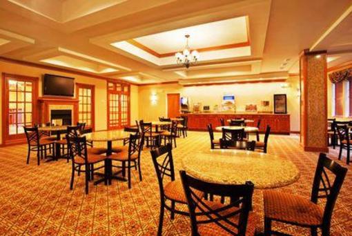 фото отеля Holiday Inn Express Hotel & Suites Goshen