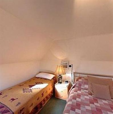 фото отеля Bield Bed & Breakfast Edinburgh