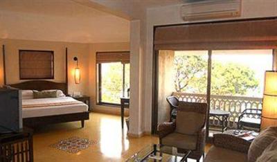 фото отеля The Crown Goa