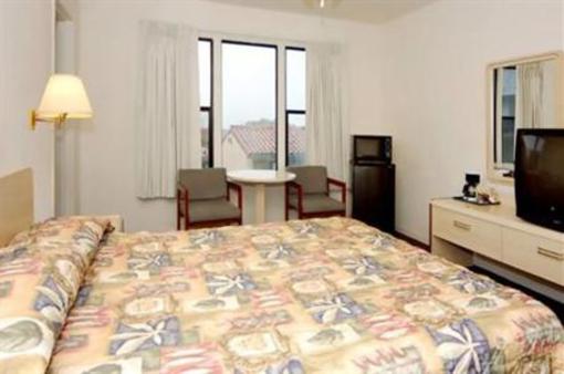 фото отеля Holiday Inn Express Walnut Creek