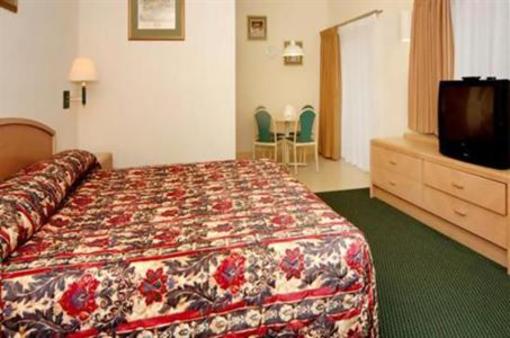 фото отеля Holiday Inn Express Walnut Creek