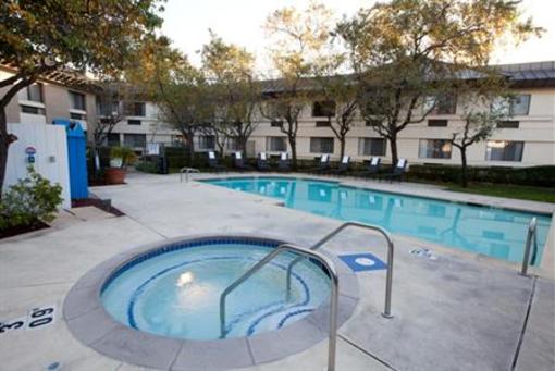 фото отеля Holiday Inn Express Walnut Creek