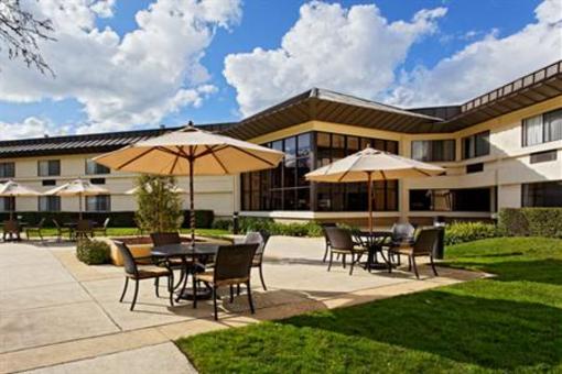 фото отеля Holiday Inn Express Walnut Creek