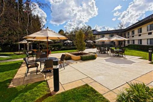 фото отеля Holiday Inn Express Walnut Creek