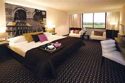 фото отеля Hotel Van Der Valk Maastricht