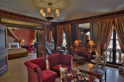 фото отеля Le Grand Hotel de Bordeaux