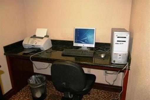 фото отеля Best Western Panhandle Capital Inn & Suites