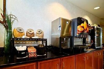 фото отеля BEST WESTERN Regency Plaza Hotel