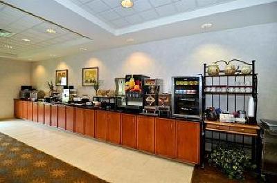 фото отеля BEST WESTERN Regency Plaza Hotel
