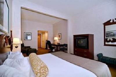 фото отеля BEST WESTERN Regency Plaza Hotel