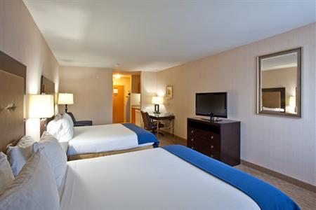 фото отеля Holiday Inn Express & Suites Seattle Sea-Tac Airport