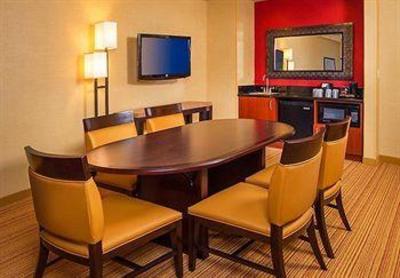 фото отеля Courtyard by Marriott BWI/Fort Meade