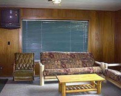 фото отеля Brundage Vacation Cabins