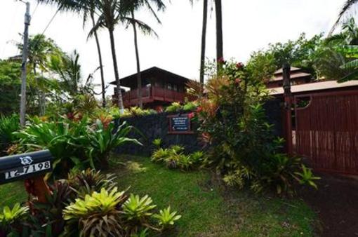 фото отеля The Bali House & Bali Cottage at Kehena Beach