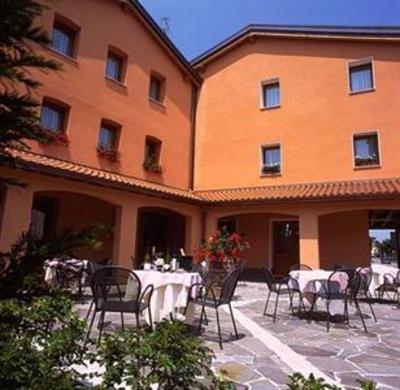 фото отеля Hotel Dall Ongaro Prata di Pordenone