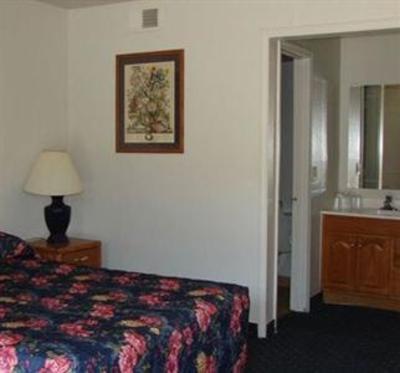фото отеля American Inn Council Bluffs