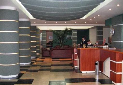 фото отеля Hotel Bradul
