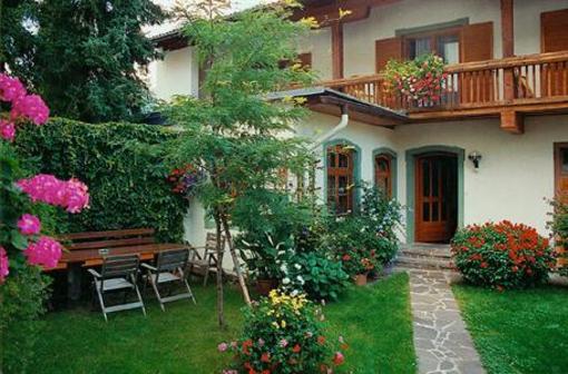 фото отеля Gasthof Goldener Stern