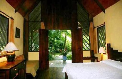 фото отеля Hotel Shawandha Lodge