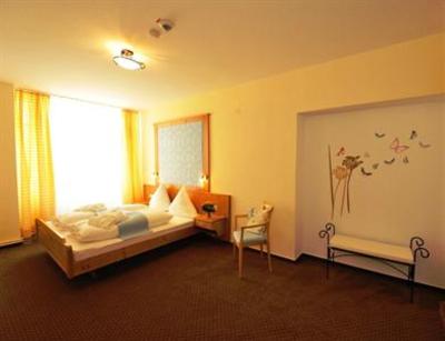 фото отеля Ratsstuben Hotel und Restaurant