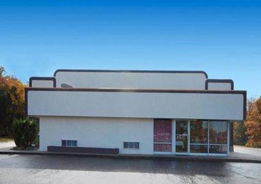фото отеля Econo Lodge Goldsboro