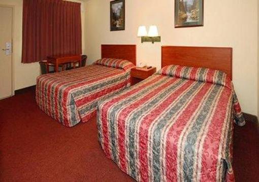 фото отеля Econo Lodge Goldsboro