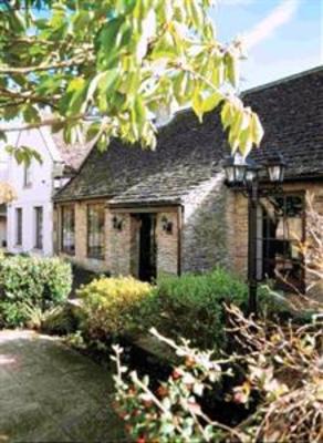 фото отеля The Priory Inn Tetbury