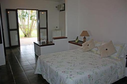 фото отеля Pousada Casa Amarela