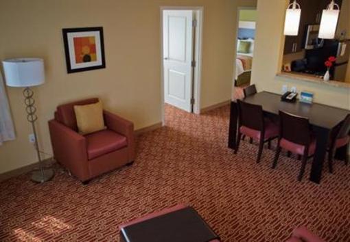 фото отеля TownePlace Suites Vincennes