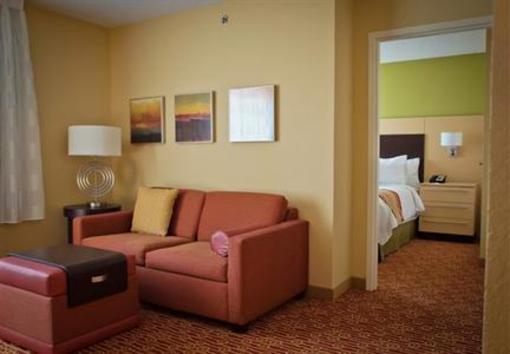 фото отеля TownePlace Suites Vincennes