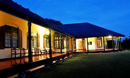 фото отеля Viharagala Estate Bungalow