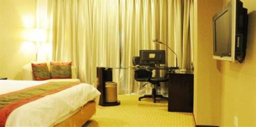 фото отеля Junyao Hotel