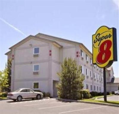 фото отеля Super 8 Redmond