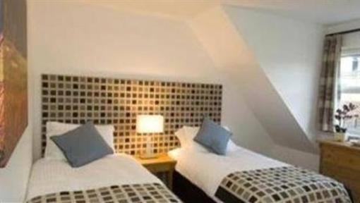 фото отеля Inchmarlo Resort Banchory