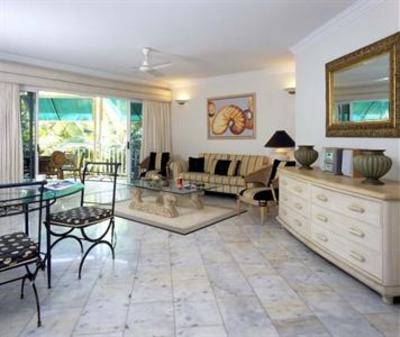 фото отеля On the Beach Holiday Apartments