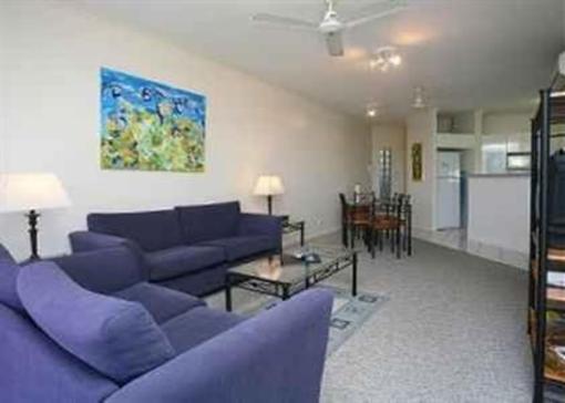 фото отеля On the Beach Holiday Apartments