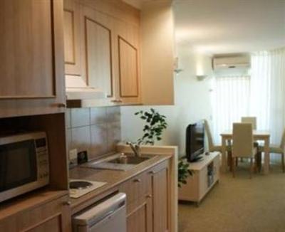 фото отеля On the Beach Holiday Apartments