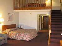 Mayflower Motel & Suites