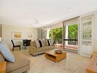 фото отеля Noosa Harbour Resort