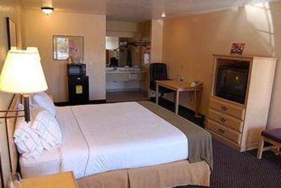 фото отеля Travelodge Ukiah