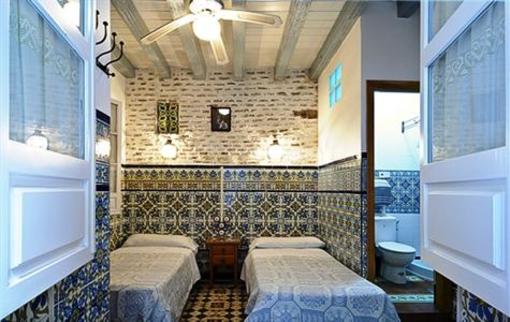 фото отеля Hostal Lis
