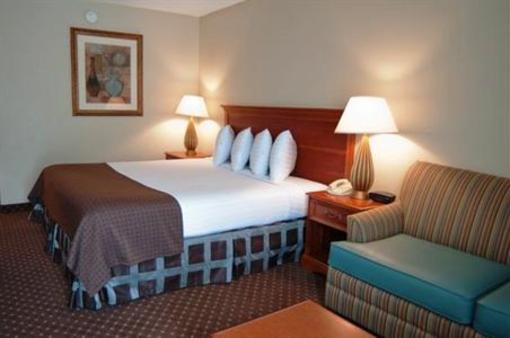 фото отеля Holiday Inn Columbus North I-185