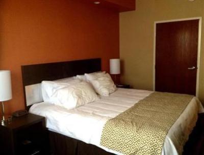 фото отеля Fairfield Inn & Suites Downtown Historic Main Street
