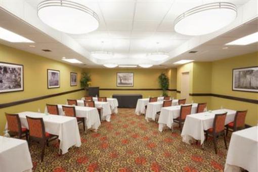 фото отеля Holiday Inn Portsmouth (New Hampshire)