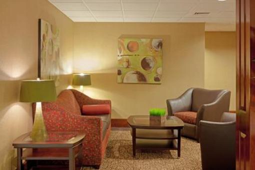 фото отеля Holiday Inn Portsmouth (New Hampshire)