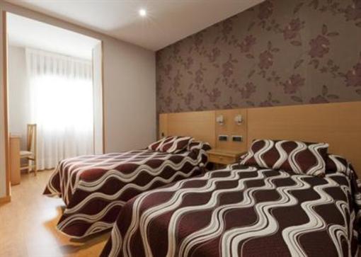 фото отеля Hostal Jemasaca-Palma61