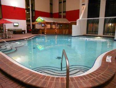 фото отеля Ramada Maingate West
