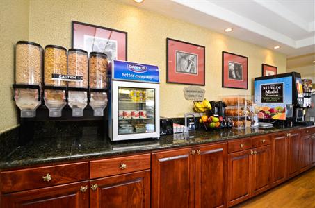 фото отеля BEST WESTERN PLUS Cedar Inn & Suites