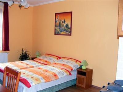 фото отеля Völgy Apartman