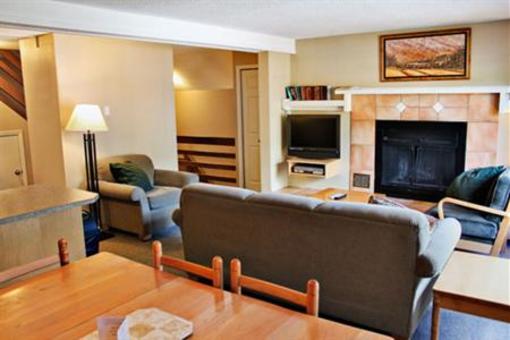 фото отеля Panorama Vacation Retreat at Horsethief Lodge